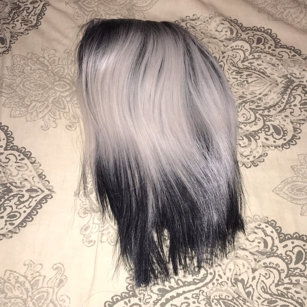 Sliver & black wig